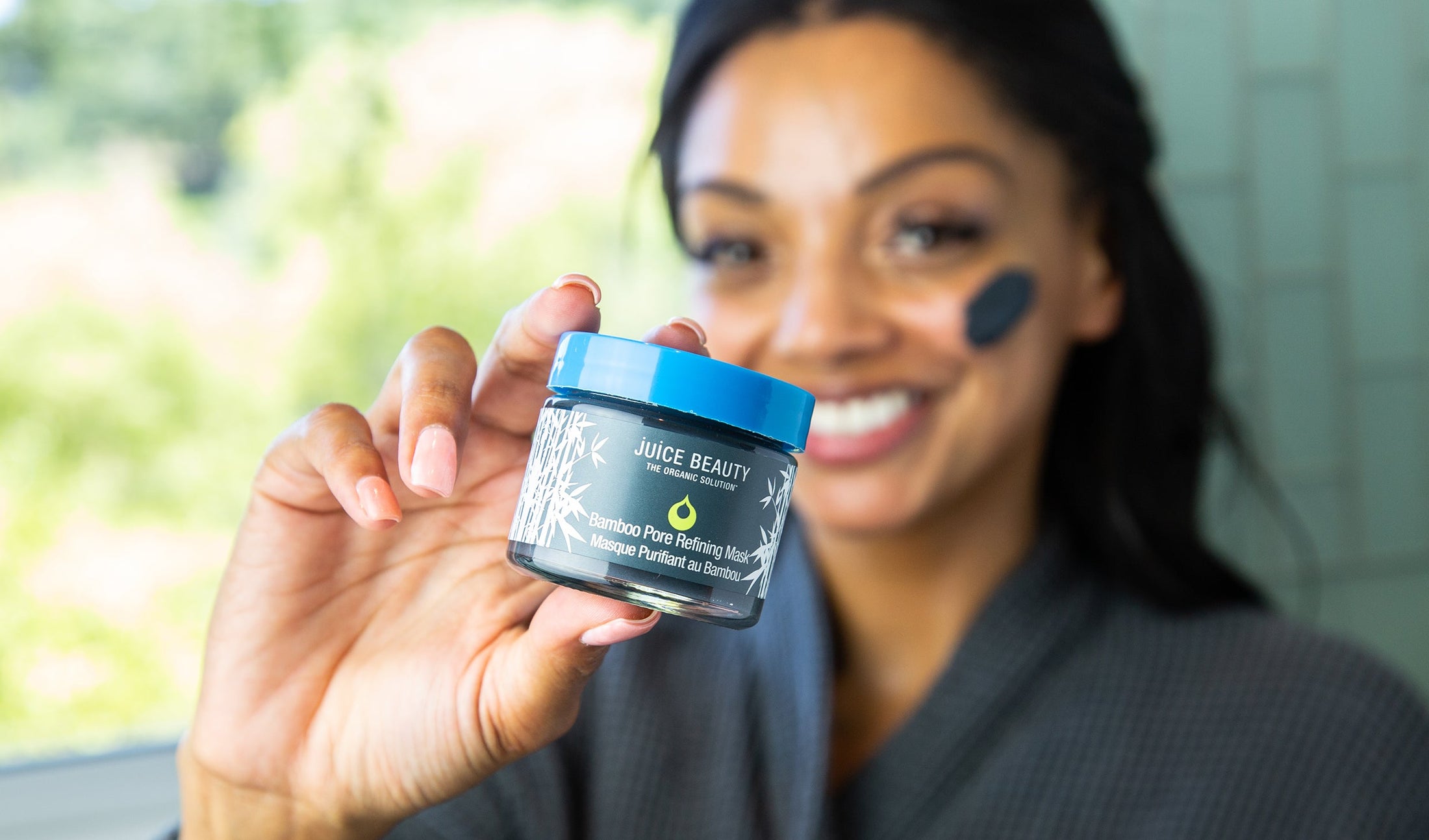 4 Reasons to Keep Exfoliating During the Summer